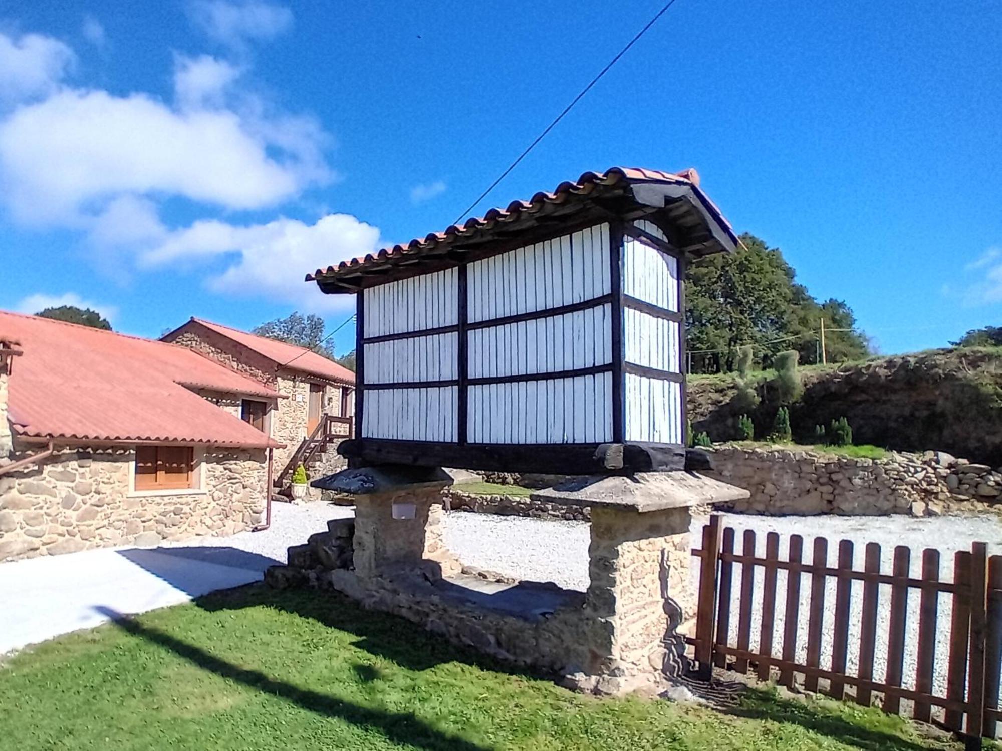 Stone Cottage Fisterra Curtis Exterior photo